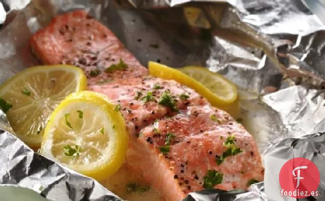 Paquetes de Salmón al Limón a La Parrilla