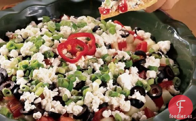 Salsa Griega en Capas con Patatas Fritas de Pita