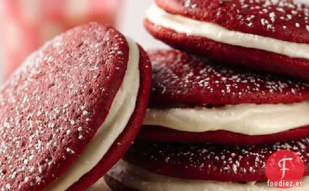 Tartas de Terciopelo Rojo con Relleno de Queso Crema