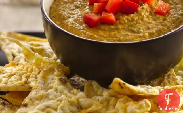 Hummus de Espinacas Ahumadas con Patatas Fritas de Palomitas de Maíz