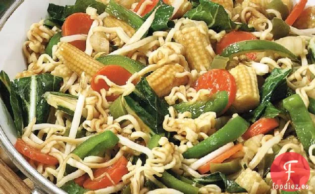 Salteado de verduras Teriyaki con Fideos Ramen