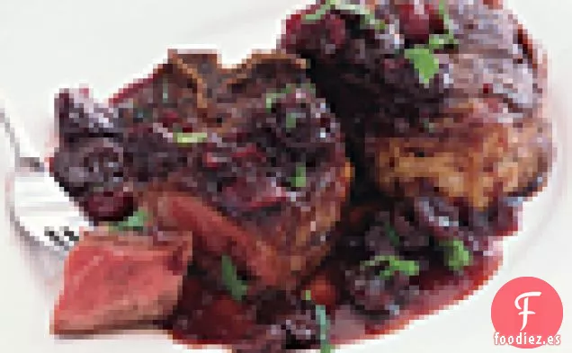 Chuletas De Cordero Con Cerezas Secas Y Oporto