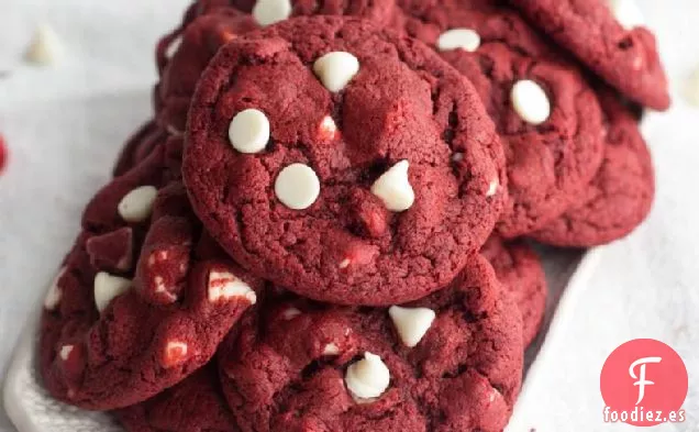 Galletas de Chocolate Blanco de Terciopelo Rojo