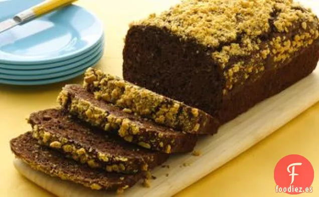 Pan de Frutas y Nueces con Glaseado de Mantequilla Dorada
