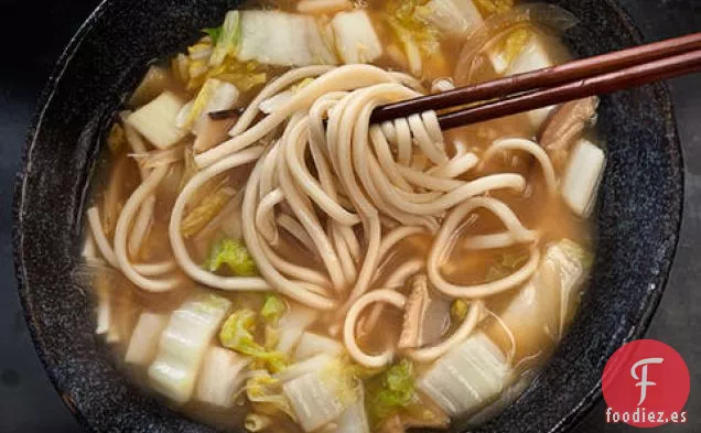 Sopa de Miso con Col de Napa y Udon