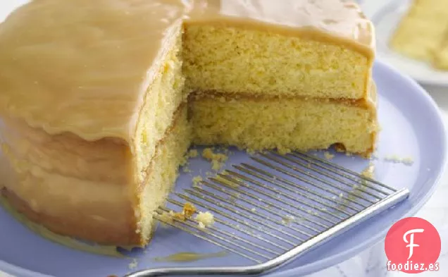 Pastel de Caramelo Dorado