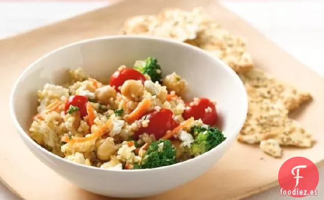 Ensalada de Bulgur de Verduras Mediterráneas