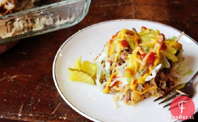 Pastel de Nacho de Hamburguesa con Queso y Tocino