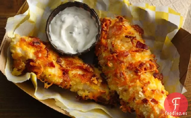 Rebanadas de Pollo con Tocino y Queso Cheddar