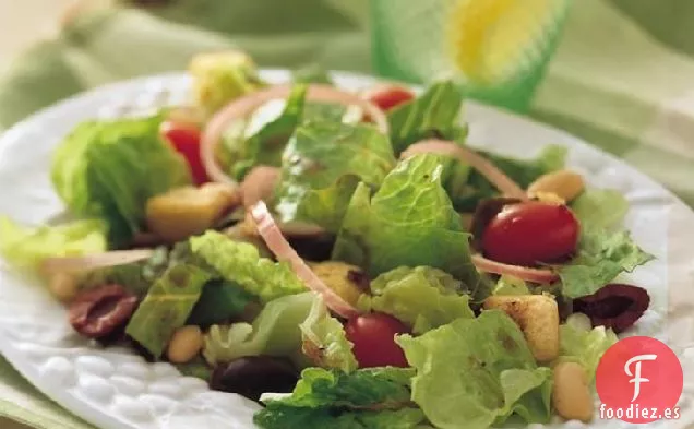 Ensalada de Panzanella Toscana