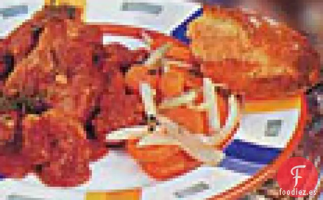 Paletilla de Cordero Estofada con Tomillo, Zanahorias e Hinojo