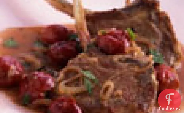 Chuletas de Cordero con Salsa Balsámica de Cereza y Menta