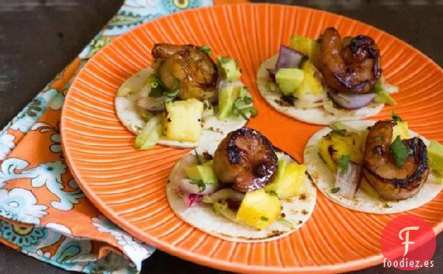 Mini Tostadas de Camarones Con Ron De Piña