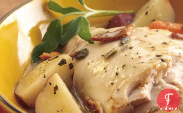 Pavo de Cocción Lenta con Salvia y Tocino