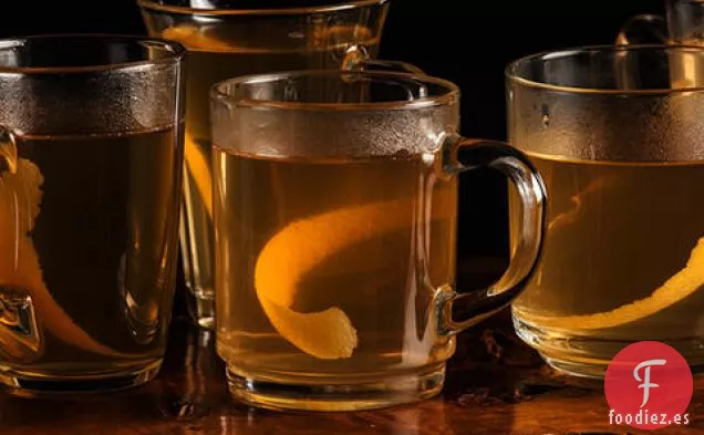 Sidra de Pera Dura Caliente con Especias