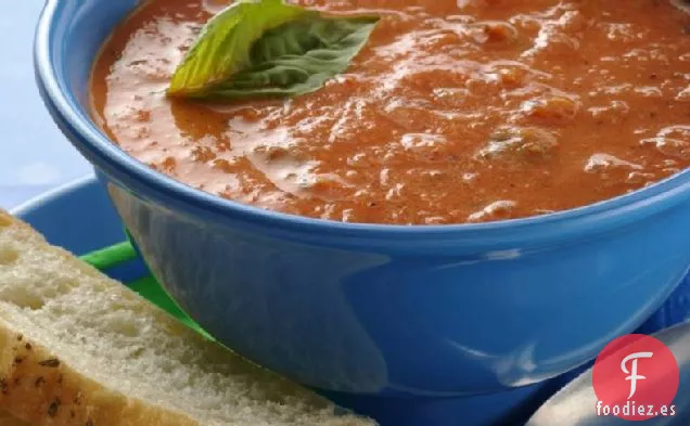 Sopa de Tomate Asada al Fuego