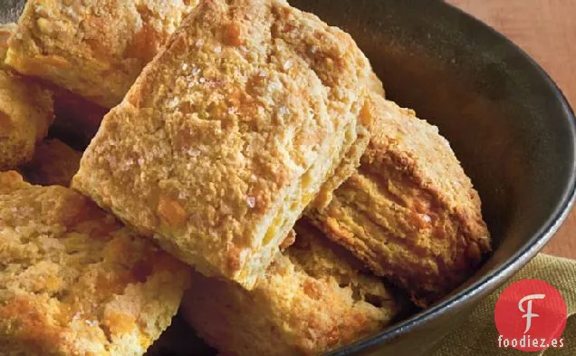 Bollos de Queso Cheddar con Harina de Maíz