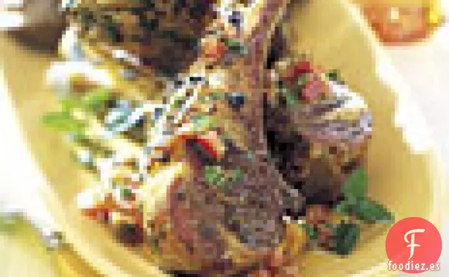 Parrilla de Cordero a la Parrilla con Aderezo de Tomate y Menta