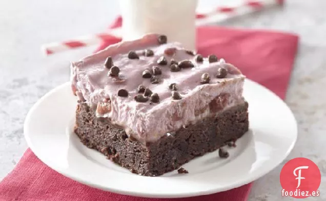 Postre de Brownie Congelado de Cerezas y Bayas
