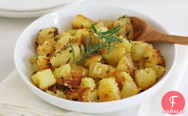 Patatas Asadas con Costra de Polenta con Hierbas y Ajo