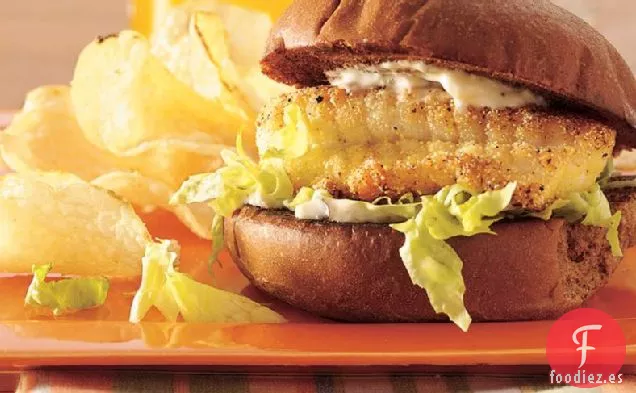 Sándwiches de Filete de Pescado Con Limón Y Pimienta