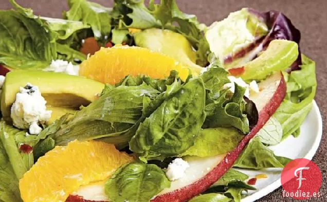 Ensalada de Albahaca y Queso Azul