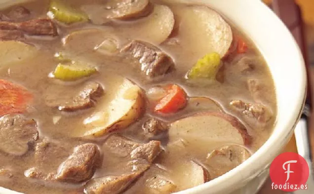 Sopa de Carne y Patatas de Cocción Lenta