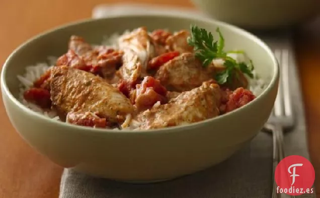 Pollo Picante Rápido con Salsa de Maní