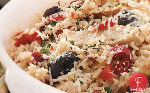 Cazuela de Pollo y Arroz Picante con Pimientos Rojos Asados