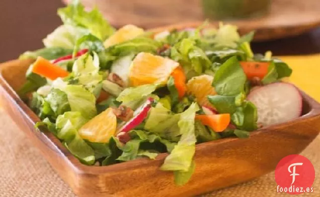 Ensalada Picada con Vinagreta de Cilantro y Lima