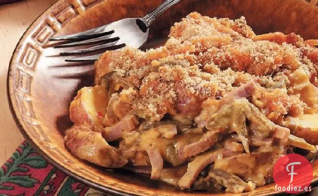 Patatas Cheddar con Jamón y Frijoles