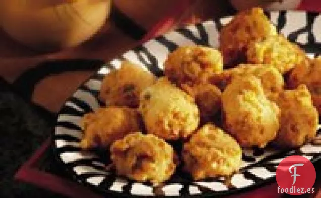Buñuelos de Maíz de Chile Verde