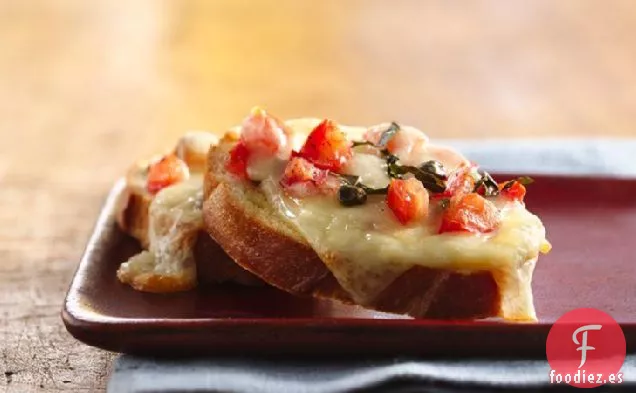 Crostini de Tomate y Albahaca