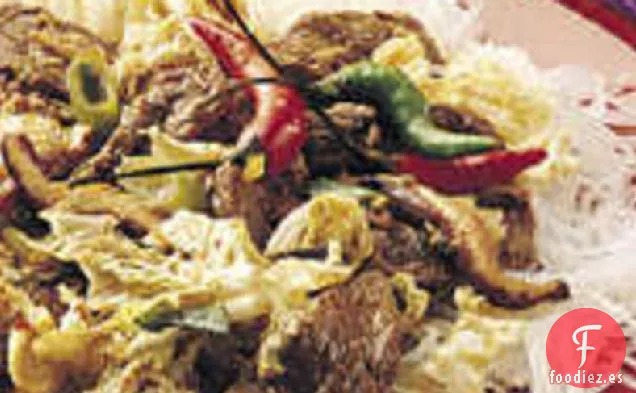 Carne de Res de Sichuan con Fideos en Barra de Arroz