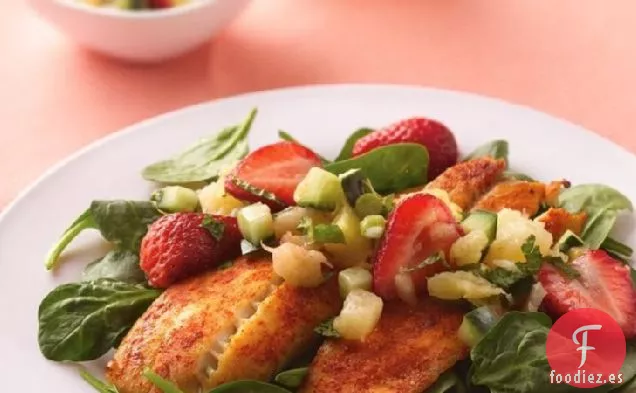 Ensalada de Tilapia con Salsa de Fresa y Piña