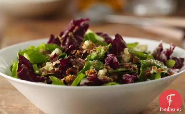 Ensalada de Gorgonzola y Nueces Tostadas