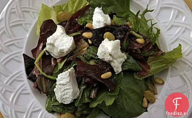 Ensalada De Campo Con Vinagreta Balsámica Fresca