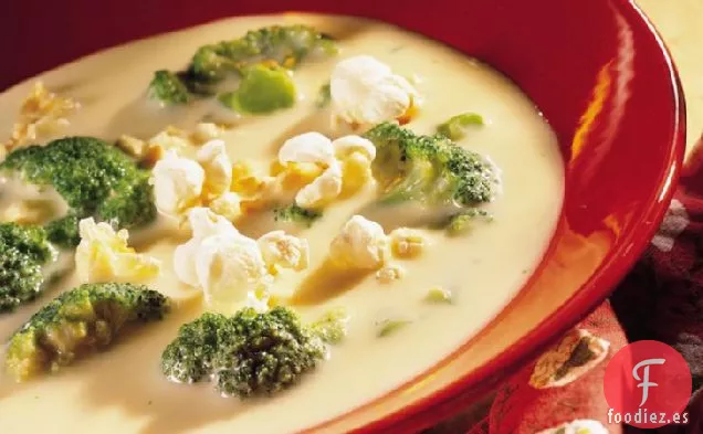Sopa de Brócoli y Cerveza con Queso