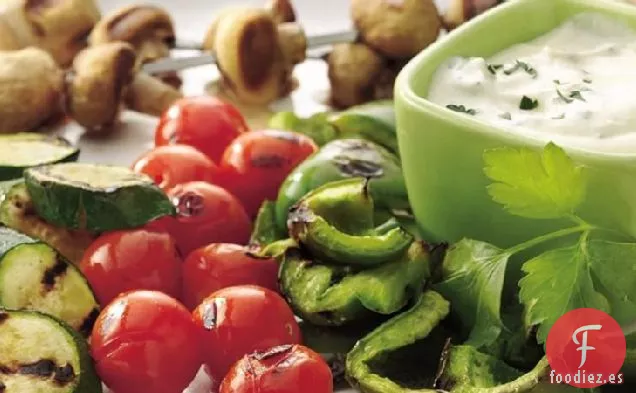 Brochetas de Verduras con Salsa de Mostaza