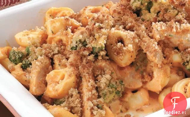 Pollo a la Parrilla y Tortellini con Crema de Pimiento Rojo Asado