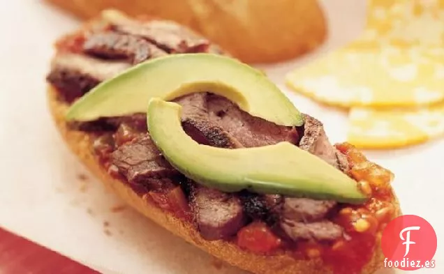 Sándwiches de Salsa y Filete al Suroeste a la Parrilla