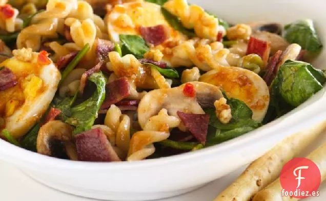 Ensalada de Pasta César y Espinacas