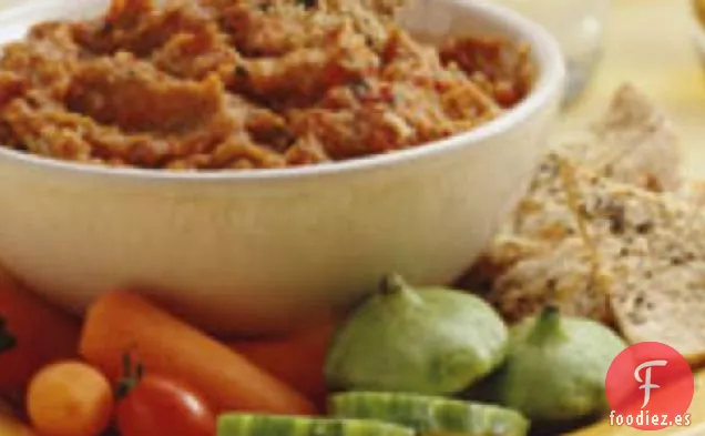 Salsa de Verduras Asadas con Patatas Fritas de Pita al Horno
