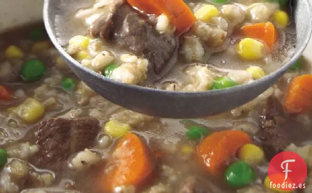 Sopa Clásica de Carne de Vaca y Cebada de Cocción Lenta