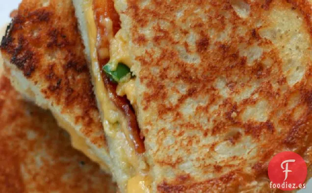 Sándwiches de Queso a la Parrilla, Tocino y Jalapeño