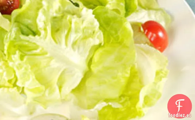 Ensalada De Lechuga Boston Con Aderezo Ranch De Suero De Mantequilla