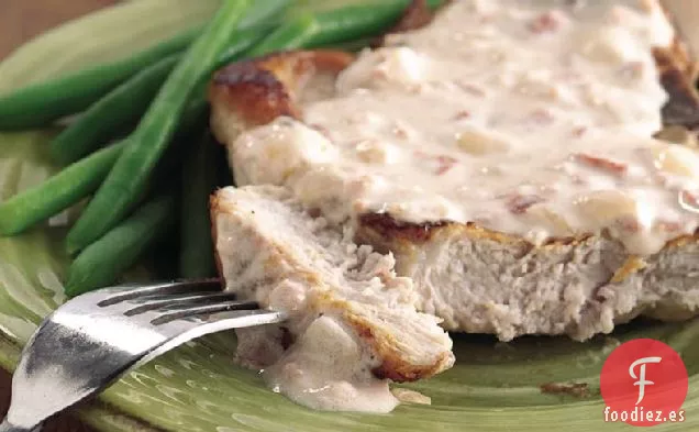 Chuletas Sofocadas con Trozos de Tocino
