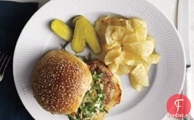 Hamburguesas De Pavo Con Crema De Ensalada Romana