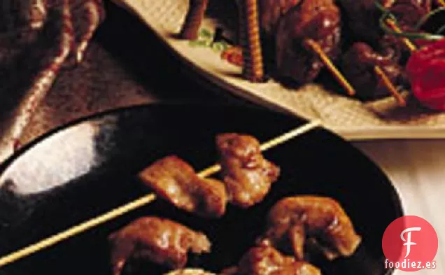 Brochetas de Pollo con Salsa de Maní