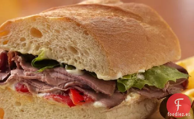 Sándwich de Carne Asada a la Brasa